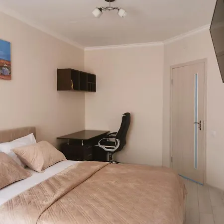 Appartamento Lovely 1br With A Balcony